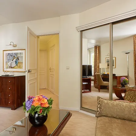 Raspail Montparnasse Hotel