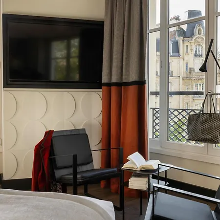 Raspail Montparnasse Hotel