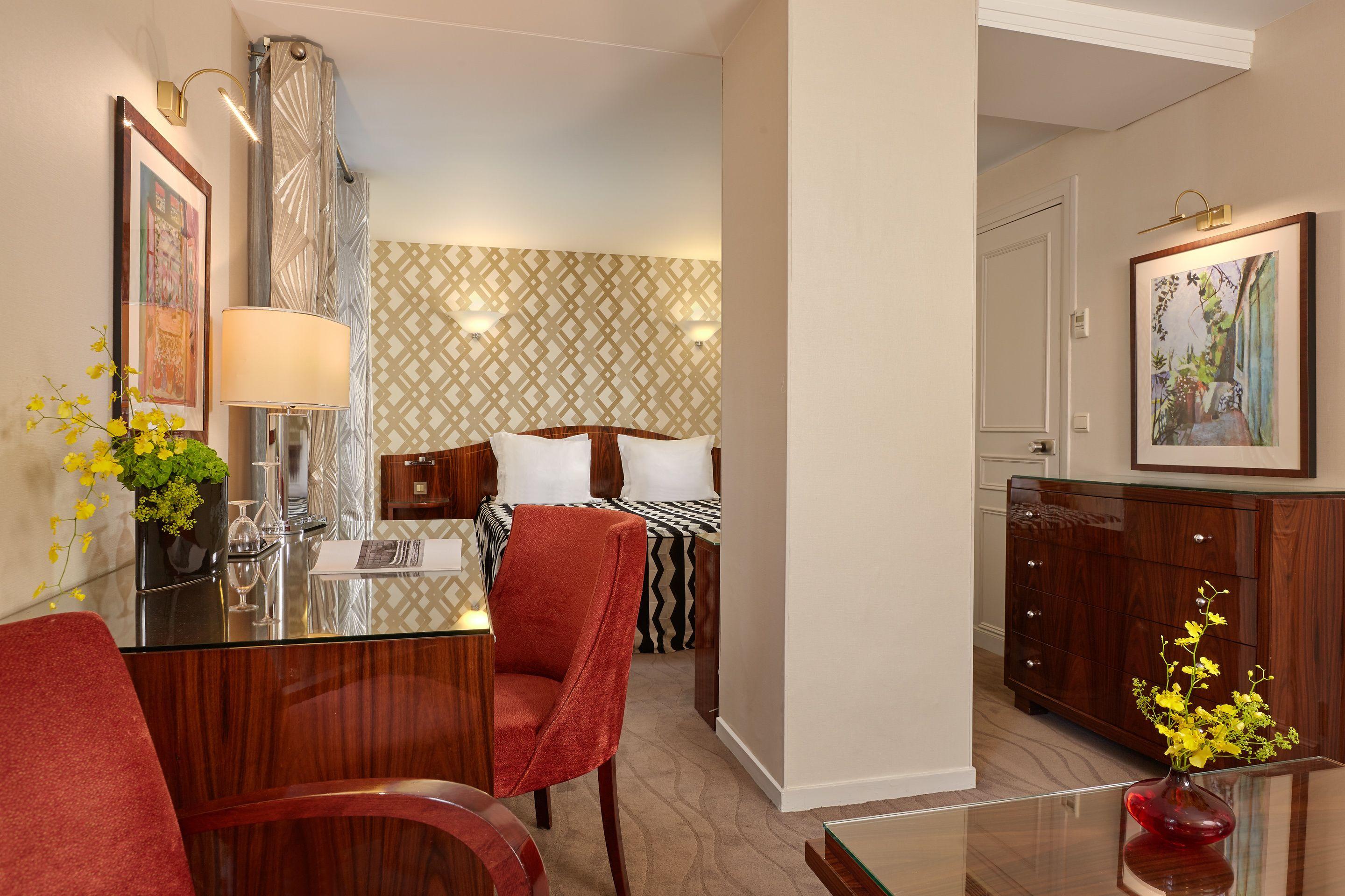 Raspail Montparnasse Hotel 4*
