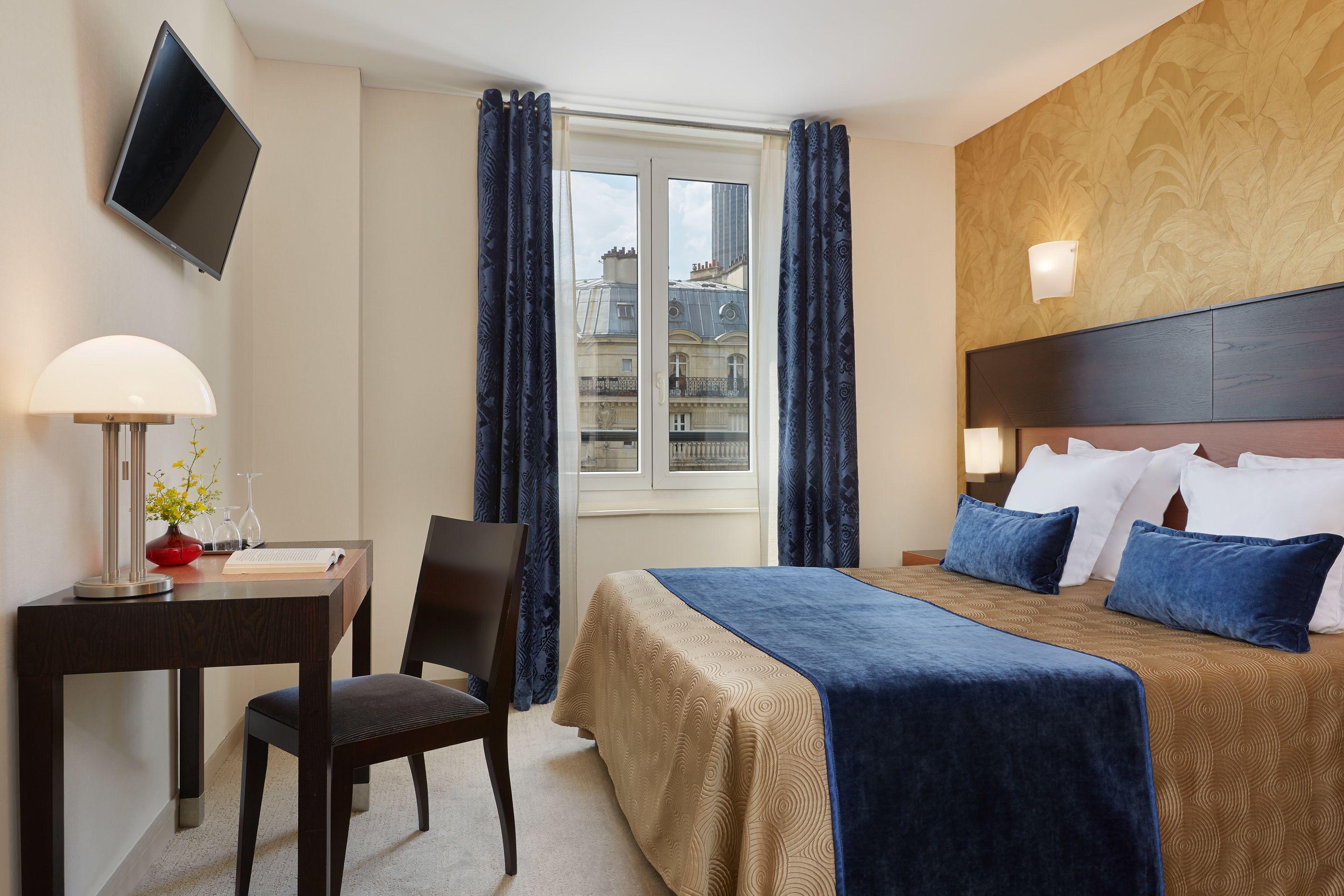 Hotel Raspail Montparnasse 4*