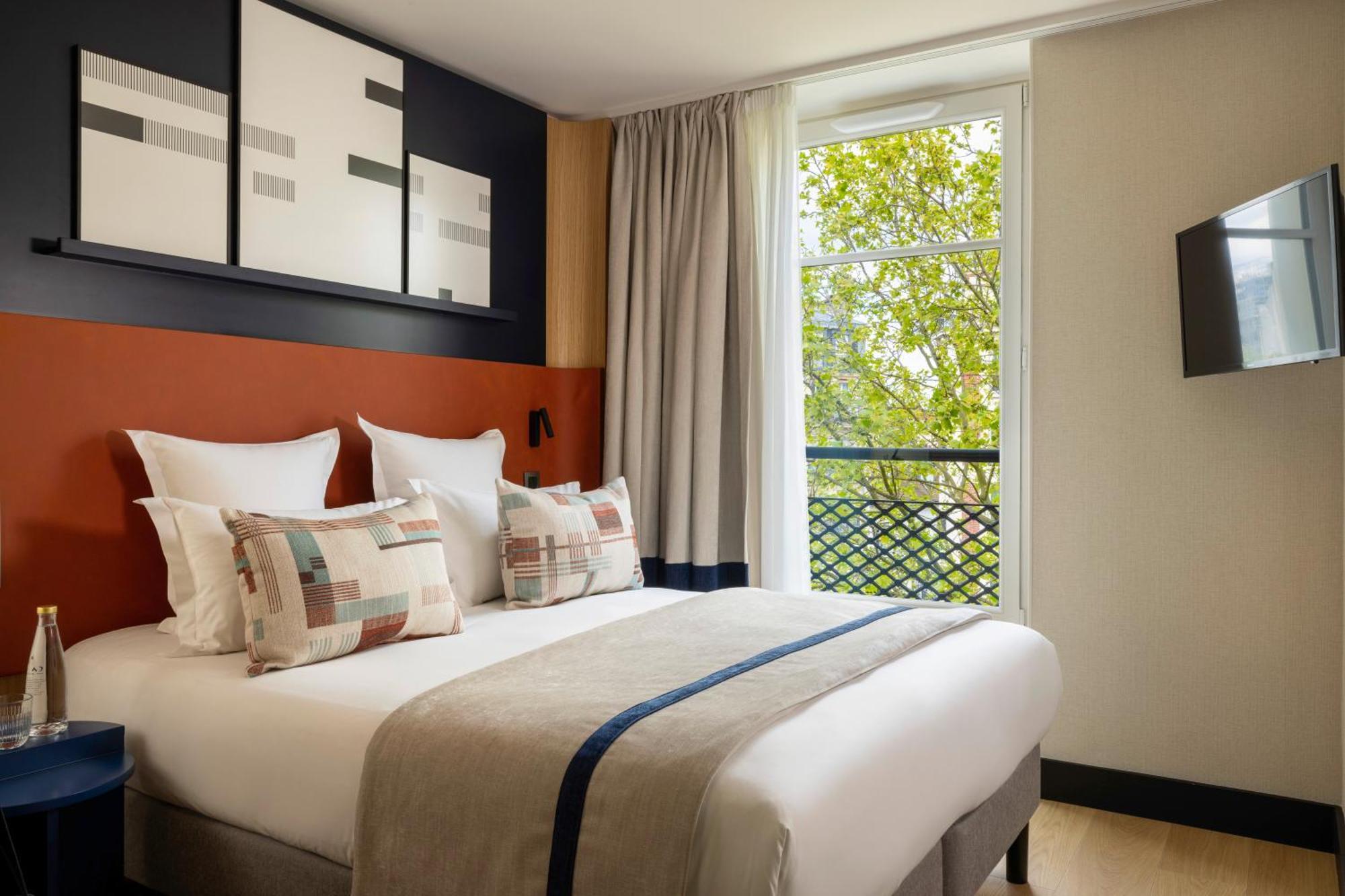 Hotel Raspail Montparnasse